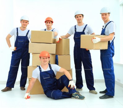Moving van service in Plaistow for house and flat removals